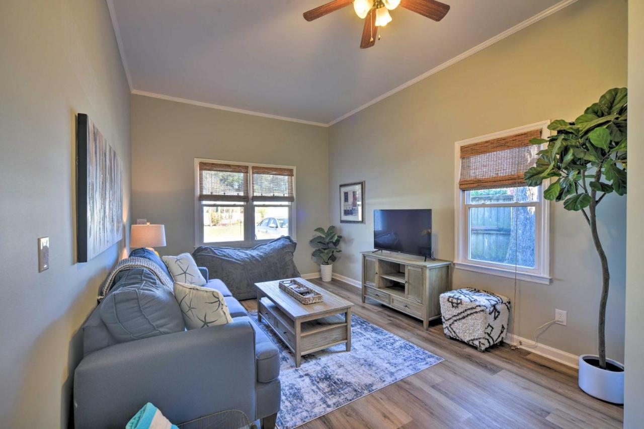 Charming House With Patio, 3 Half Mi To Beach! Чарльстон Экстерьер фото